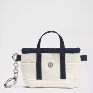 Lululemon Daily Multi-Pocket Nano Tote Bag/ New with tag